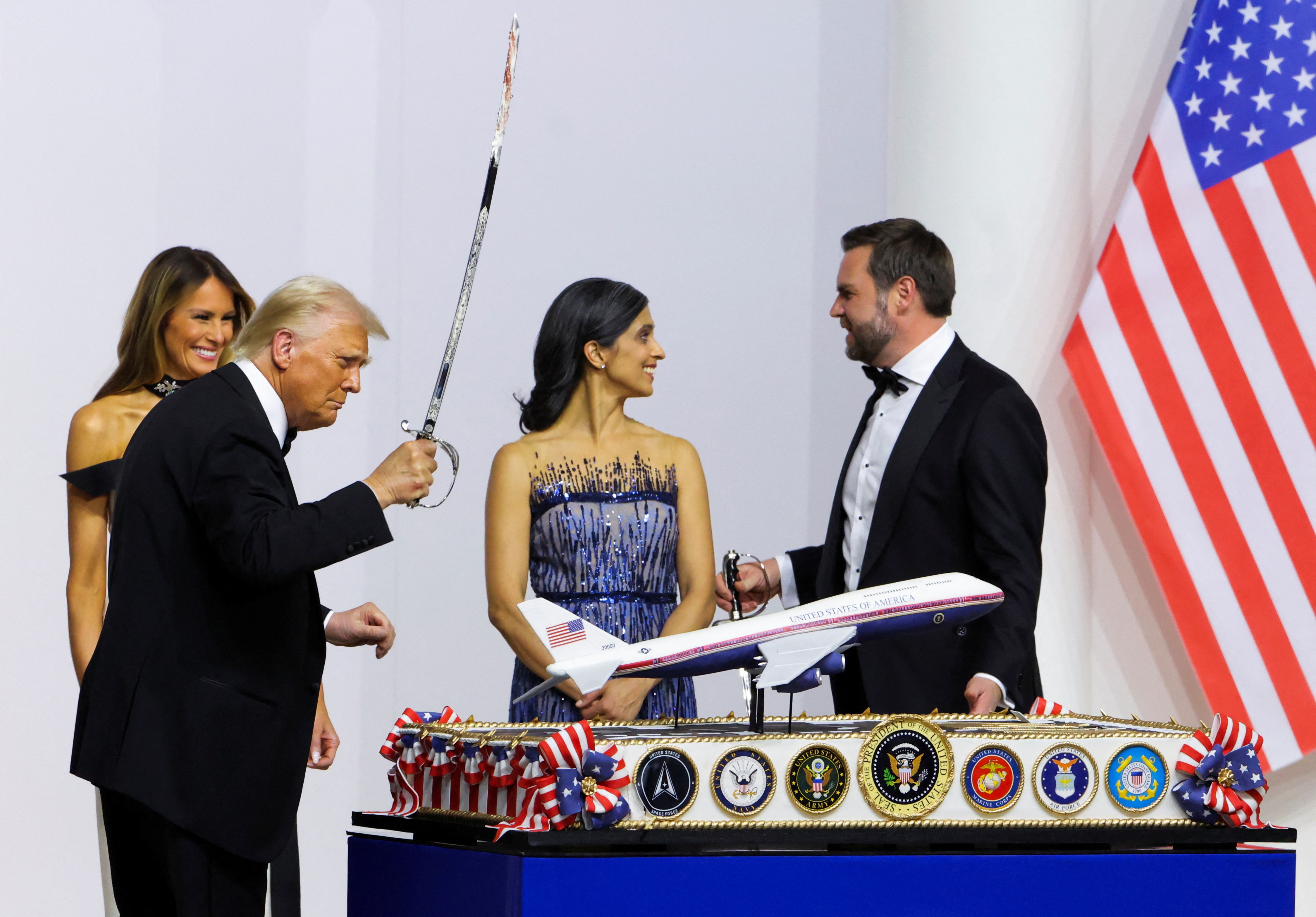 जेडी वांस की पत्नी हैं उषा